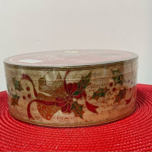 Members Mark Wired Ribbon Bells and Holly 55 yards NWT - Picture 6 of 6